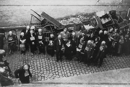 Innenhof Synagoge Wiesbaden, Sammelstelle für Deportation jüdischer Bürger 